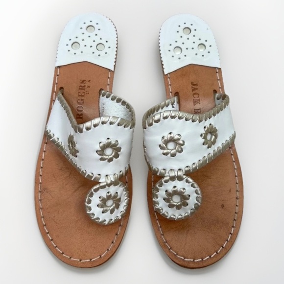 Jack Rogers Sandals Size 7M White Leather Thong SlipOn Low Wedge Classic - Picture 1 of 11